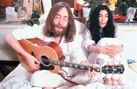 yoko ono naked|John Lennon & Yoko Ono